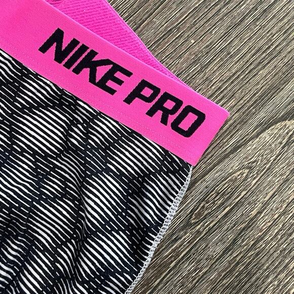 Nike Pro Womens Abstract Print Leggings Elastic Waist Full Length Black Size L - Picture 4 of 9